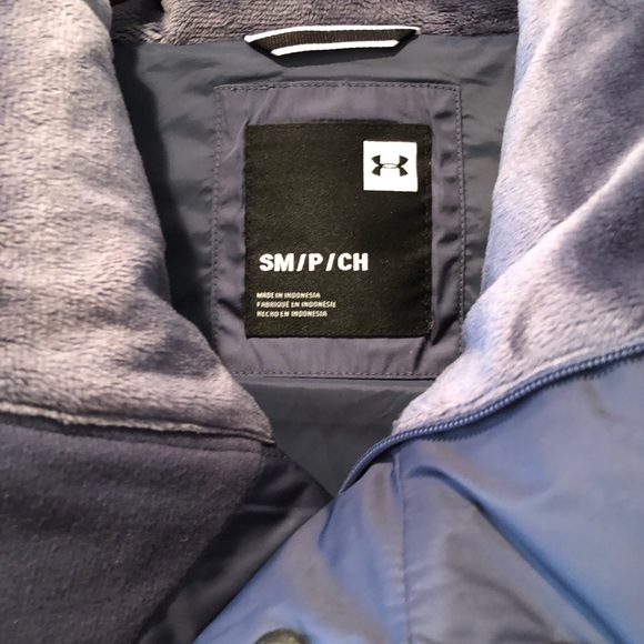 New Under Armour vest - Picture 3 of 5